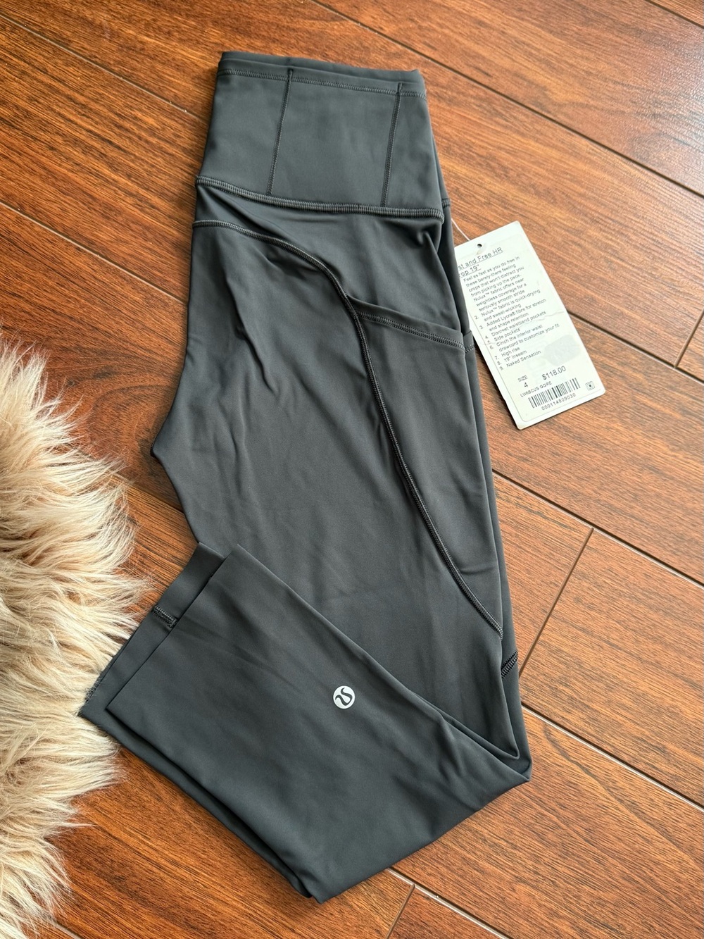 Lululemon size 4 fast and free crop HR 19 graphite grey NWT